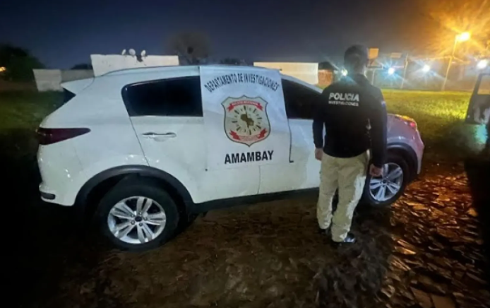 Agentes de investigaciones hallaron una camioneta abandonada que había sido reportada como robada en agosto