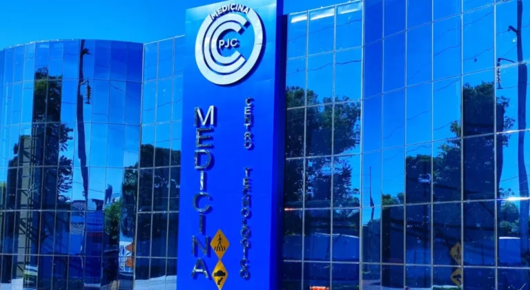Formación Médica de Calidad en la Universidad Central del Paraguay: ¡Inscríbete Hoy!