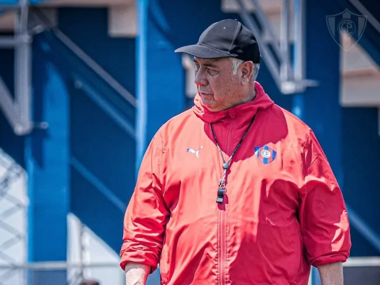 Carlos Jara Saguier habla del superclásico vs. Olimpia y el triunfo de Cerro.