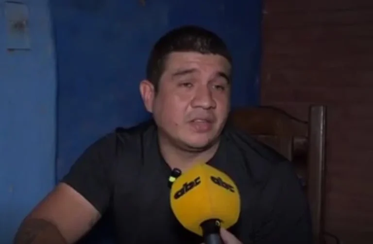 “Hasta la muerte voy a llevar esto”: el repositor que abrazó a Alfaro cuenta su historia – Eliminatorias
