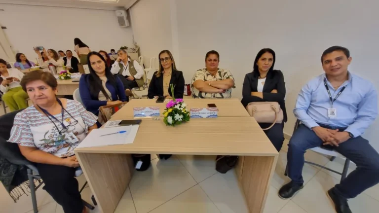 Salud: Reunión de Trabajo y Evaluación: Avances del Programa Ampliado de Inmunizaciones