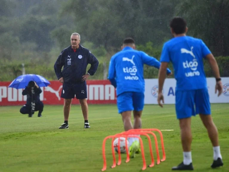 Selección de Paraguay: los dos titulares de la Albirroja que pierde Gustavo Alfaro vs. Chile – Selección Paraguaya