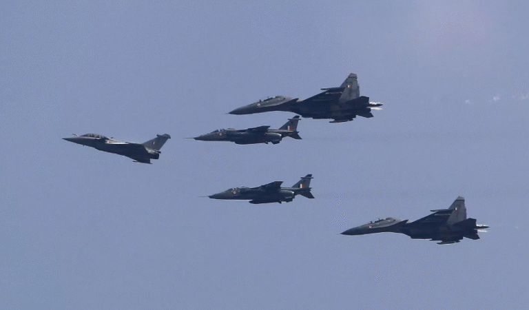 La India anuncia la Operación Sindoor y ataca Pakistán