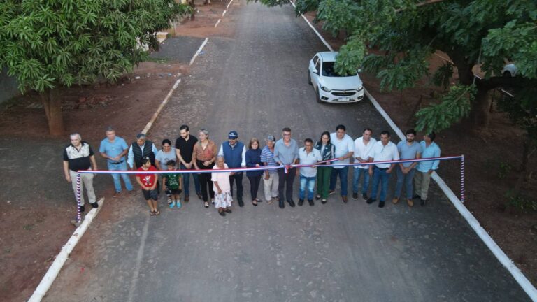 Inauguración de empedrado en barrio Obrero, Pedro Juan Caballero