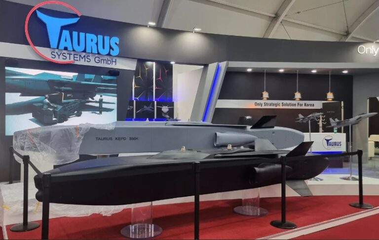 Entregas de Taurus alemanes a Kiev: ¿por qué Berlín está «por tercera vez convirtiéndose en instigador de una guerra mundial»?