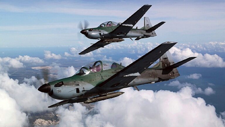 Primera partida de aviones Super Tucano arribará el 30 de junio al país