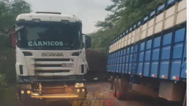 ¡Como dueles Amambay!: Pobladores de Fortuna Guazú no pueden llegar a sus hogares por mal estado de camino vecinal