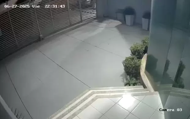 Video: Con fusiles de guerra atacan un Estudio Jurídico de Pedro Juan Caballero
