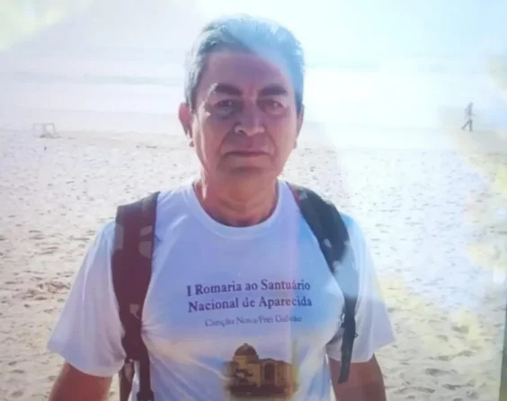 Hombre fue hallado sin vida en su residencia en el barrio da Granja