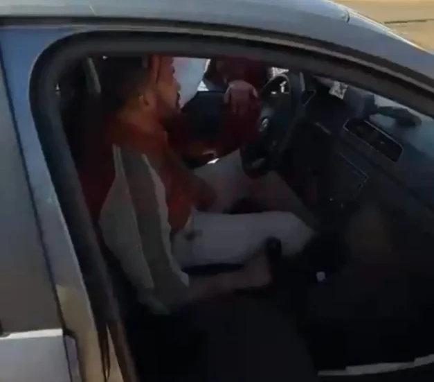 Aclaran que medico sufrió un percance automovilístico debido a un mareo repentino y pérdida de control de su vehículo