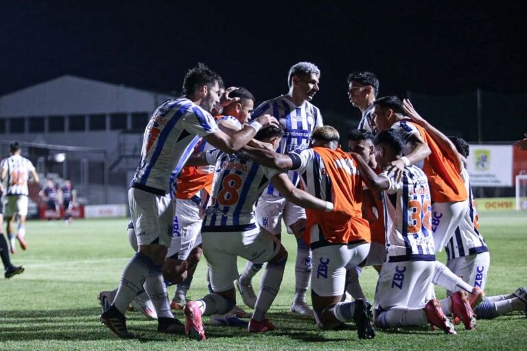 La Copa Paraguay ha presenciado un hito significativo con la clasificación del Sportivo 2 de Mayo a las semifinales.