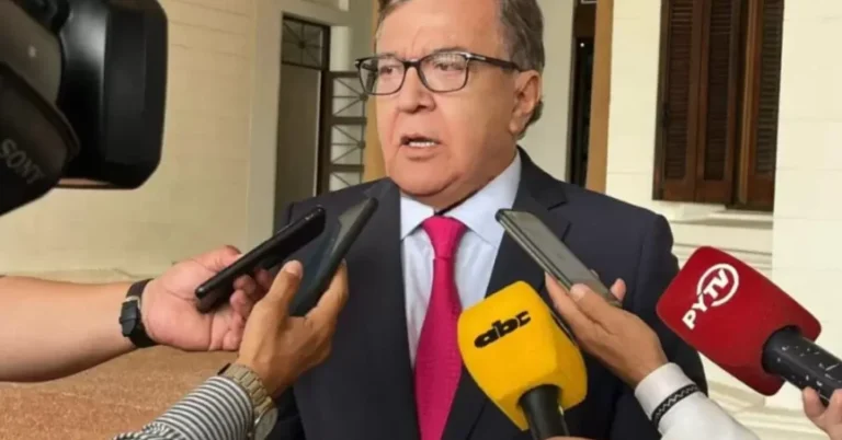 Nicanor Duarte Frutos advierte que derrota colorada en CDE podría darse en Asunción