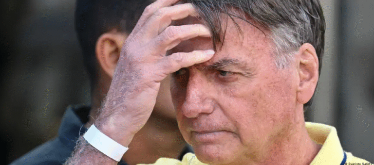 La Policía brasileña detiene a Bolsonaro de forma preventiva