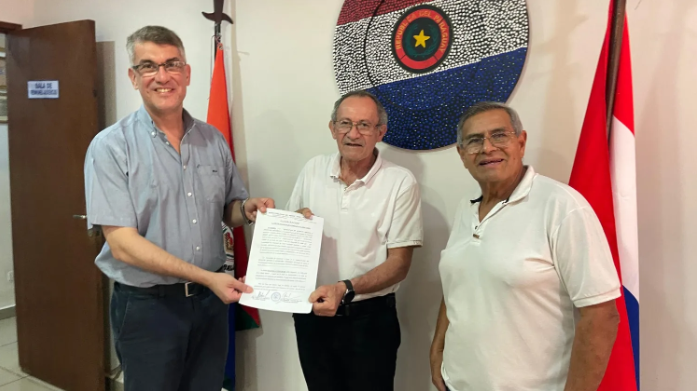 Entrega de Documento de Ocupación a la Asociación de Músicos de Amambay