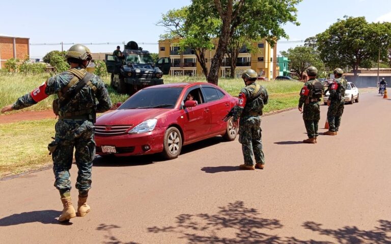El Gobierno ha lanzado la «Operación Escudo Guaraní», destinada a fortalecer la seguridad nacional y combatir el crimen organizado y prevenir la incursión de organizaciones terroristas al país.