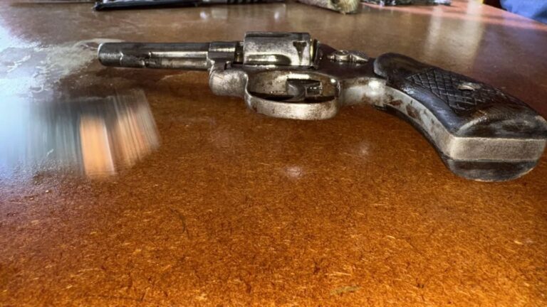 Descubren un revólver calibre 32 con un cartucho en un pabellón de la Penitenciaría de Pedro Juan Caballero