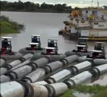 La Destrucción Ambiental: La Extracción Indiscriminada de Agua del Río Paraguay y su Impacto Devastador