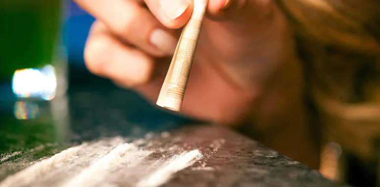 El caso de un niño de cinco años que dio positivo por cocaína ha sacado a la luz una situación profundamente preocupante en cuanto al bienestar infantil y la exposición a drogas