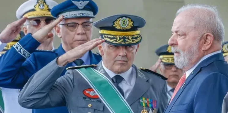 Diario chino califica al Ejército brasileño como el «más falso, débil y vacío del mundo»