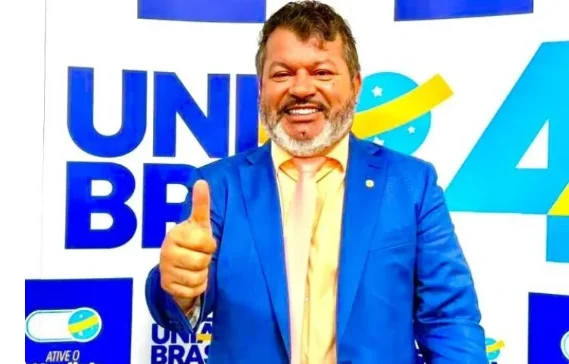 Carlos Bernardo: Una Figura Clave para la Representación Fronteriza en la Cámara Federal