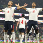 Inglaterra elimina a México en Octavos de Final en duelo cerrado