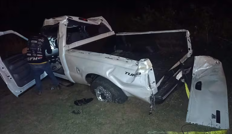 Conductor muere tras vuelco de su vehículo sobre la ruta PY08 en Amambay