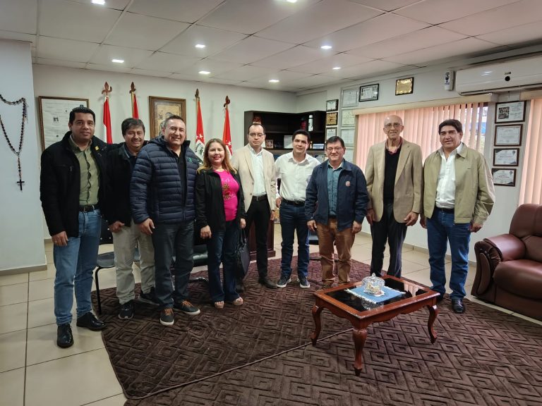 Intendente Ever Salinas se compromete a apoyar los trabajos de refacción del futuro rectorado de la Universidad Nacional de Amambay (UNAM)