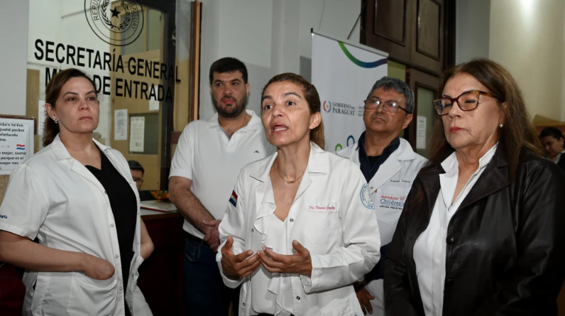 Alerta sanitaria: Más de 600 médicos ya pusieron sus cargos a disposición