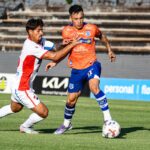 En un encuentro crucial que promete alterar el panorama del torneo, Nacional y Sp. 2 de Mayo a las 18:30 en el estadio Arsenio Erico.